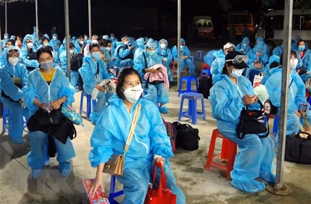 Repatrían a 240 ciudadanos vietnamitas desde Taiwán (China) ảnh 1 Repatrían a 240 ciudadanos vietnamitas desde Taiwán (China) ảnh 1