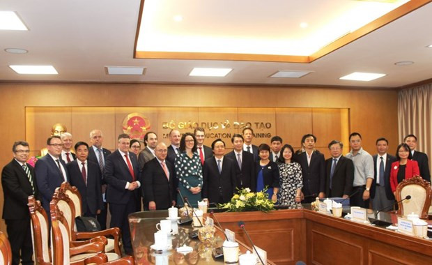 Alemania otorgará becas a 200 estudiantes de universidad vietnamita-alemana ảnh 1 Alemania otorgará becas a 200 estudiantes de universidad vietnamita-alemana ảnh 1