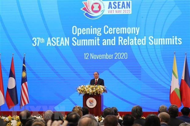 Premieres de Vietnam y Singapur inauguran Red de Logística Inteligente de la ASEAN ảnh 1 Premieres de Vietnam y Singapur inauguran Red de Logística Inteligente de la ASEAN ảnh 1