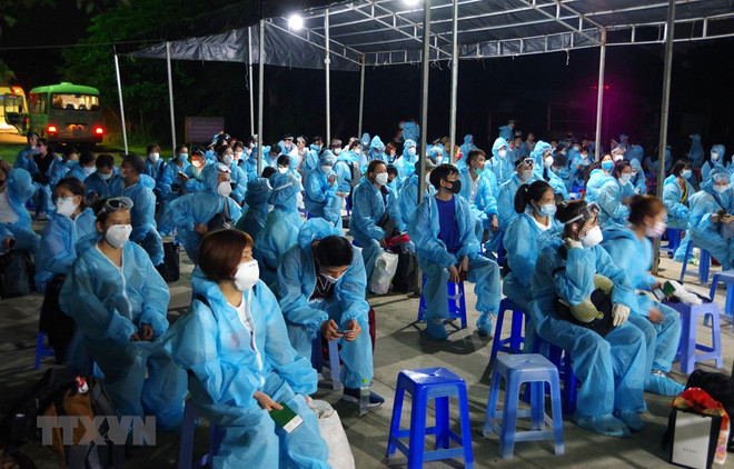 Repatrían a 280 ciudadanos vietnamitas desde Rusia en medio del COVID-19 ảnh 1