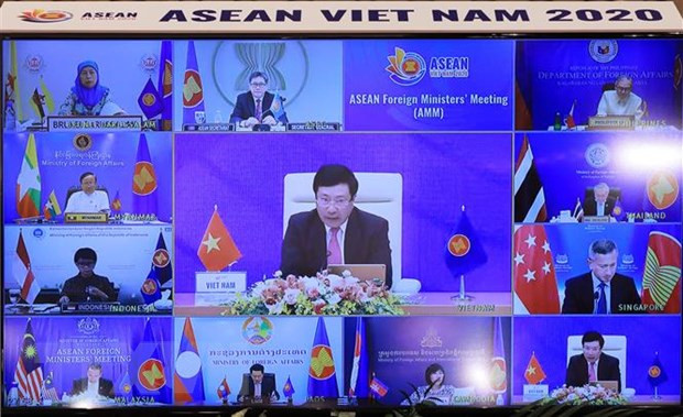 Periódico laosiano destaca los avances en la conectividad comunitaria de la ASEAN ảnh 1 Periódico laosiano destaca los avances en la conectividad comunitaria de la ASEAN ảnh 1