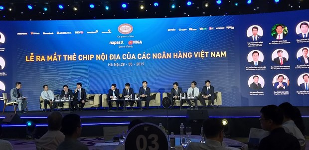 Presentan en Vietnam las primeras tarjetas de débito domésticas con chip ảnh 1 Presentan en Vietnam las primeras tarjetas de débito domésticas con chip ảnh 1