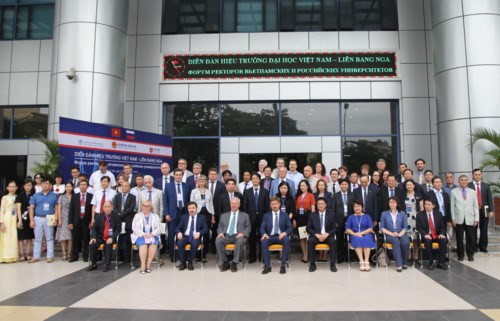Celebran primer Foro de Rectores de Universidades Vietnam-Rusia ảnh 1 Celebran primer Foro de Rectores de Universidades Vietnam-Rusia ảnh 1