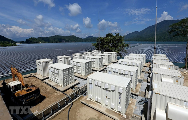 Anuncian en Vietnam próxima entrada en operación comercial de 90 plantas de energía solar ảnh 1 Anuncian en Vietnam próxima entrada en operación comercial de 90 plantas de energía solar ảnh 1