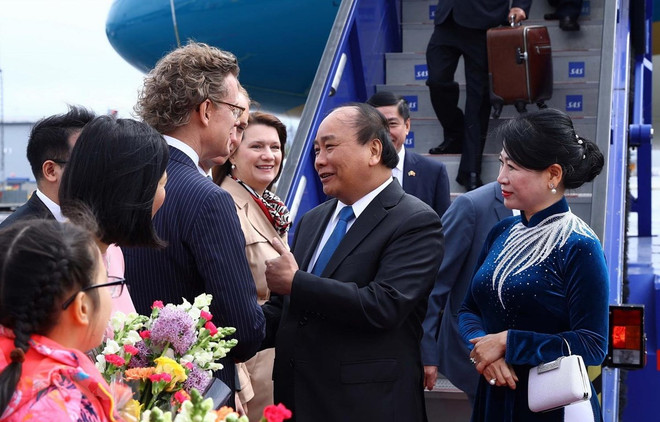 Primer ministro de Vietnam inicia su visita oficial a Suecia ảnh 1 Primer ministro de Vietnam inicia su visita oficial a Suecia ảnh 1