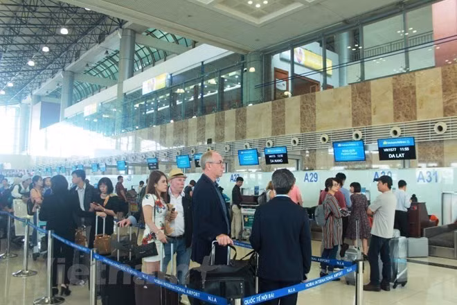 Lanza Vietnam Airlines servicio de recepción a pasajeros ảnh 1