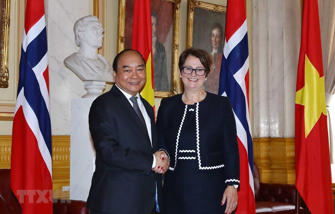 Premier vietnamita se reúne con presidenta del Parlamento noruego ảnh 1 Premier vietnamita se reúne con presidenta del Parlamento noruego ảnh 1