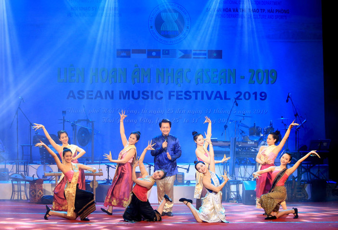 Inauguran festival musical de ASEAN en la ciudad vietnamita de Hai Phong ảnh 1 Inauguran festival musical de ASEAN en la ciudad vietnamita de Hai Phong ảnh 1