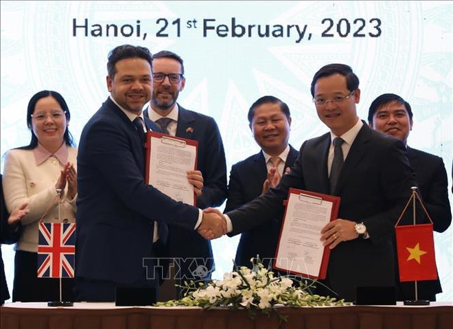 Vietnam y el Reino Unido intensifican cooperación en formación vocacional ảnh 2 Vietnam y el Reino Unido intensifican cooperación en formación vocacional ảnh 2