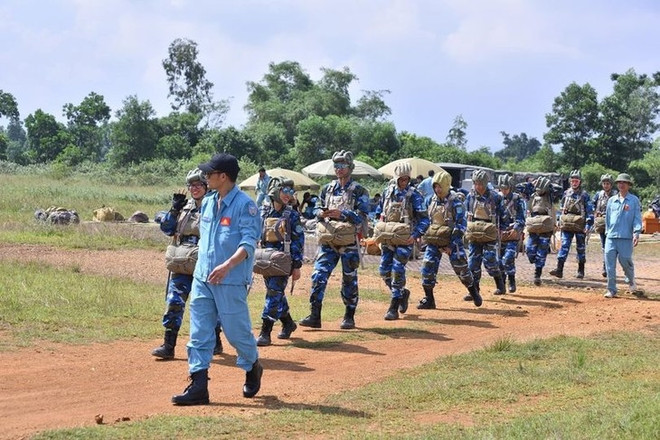 Paracaidismo, un deporte para los que desean desafiarse a sí mismos ảnh 2 Paracaidismo, un deporte para los que desean desafiarse a sí mismos ảnh 2