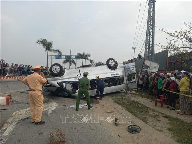 Accidentes de tráfico cobran más de mil vidas en dos meses en Vietnam ảnh 1