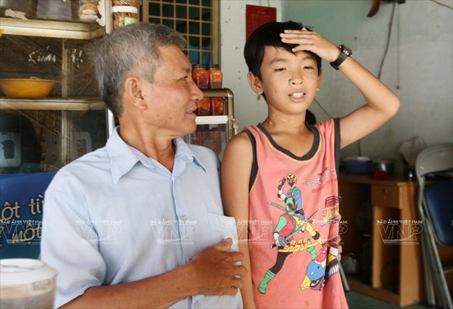 El viejo maestro y estudiantes pobres ảnh 10 El viejo maestro y estudiantes pobres ảnh 10