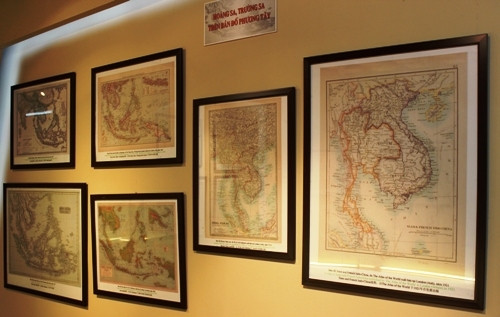 Exposición confirma soberanía vietnamita sobre territorios insulares ảnh 1 Exposición confirma soberanía vietnamita sobre territorios insulares ảnh 1