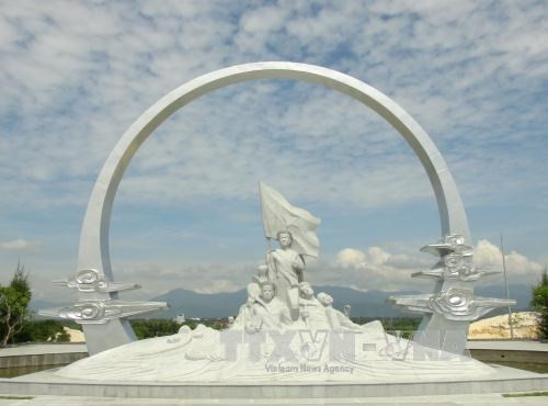 Recuerdan a combatientes vietnamitas caídos de Gac Ma hace 30 años ảnh 2 Recuerdan a combatientes vietnamitas caídos de Gac Ma hace 30 años ảnh 2