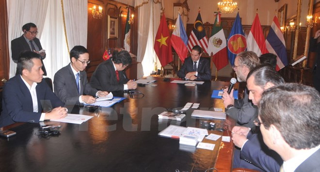 ASEAN fortalece lazos con México ảnh 1