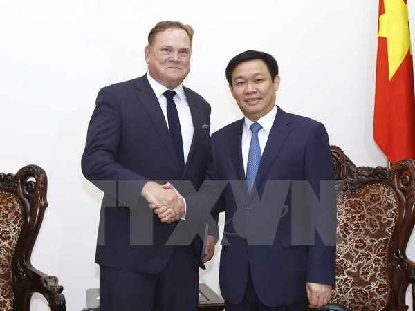 Grupo canadiense suministra servicios financieros a empresas vietnamitas ảnh 1 Grupo canadiense suministra servicios financieros a empresas vietnamitas ảnh 1