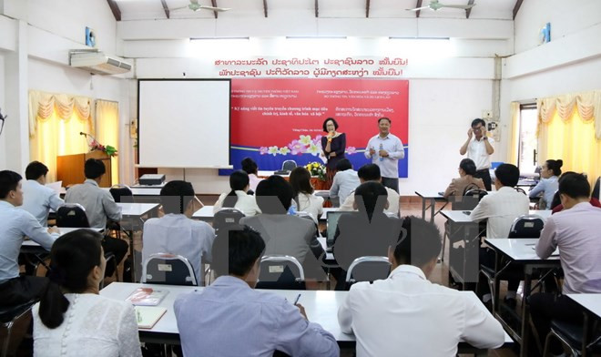 Vietnam y Laos fomentan cooperación en gestión y formación periodística ảnh 1 Vietnam y Laos fomentan cooperación en gestión y formación periodística ảnh 1