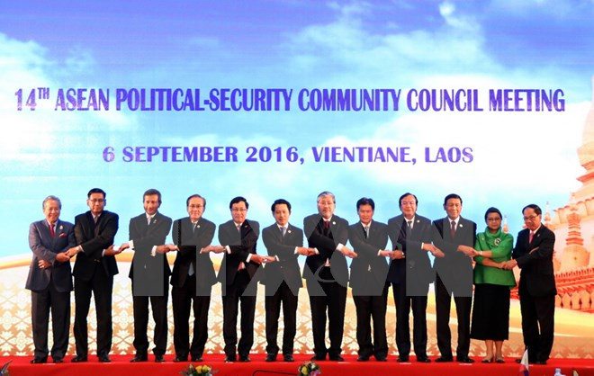 Asiste canciller vietnamita a reuniones preparatorias para cumbres de ASEAN ảnh 1 Asiste canciller vietnamita a reuniones preparatorias para cumbres de ASEAN ảnh 1