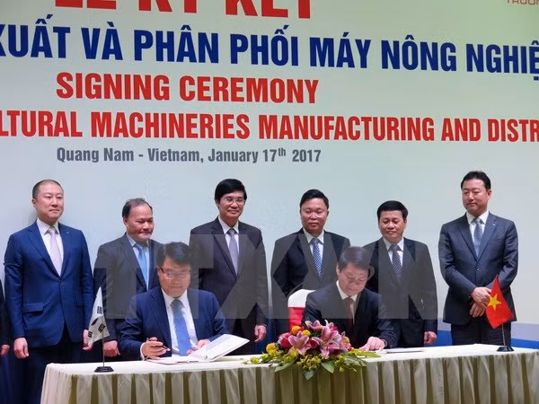 THACO coopera con grupo sudcoreano para fabricación de máquinas agrícolas ảnh 1