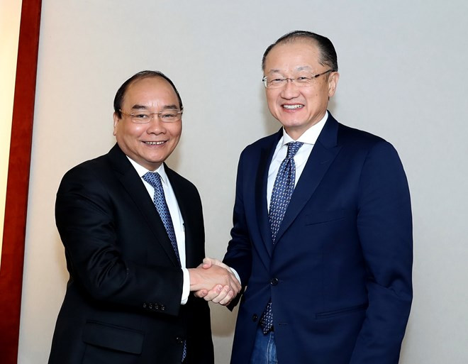 Premier vietnamita cumple intensa agenda de encuentros en Davos ảnh 1 Premier vietnamita cumple intensa agenda de encuentros en Davos ảnh 1
