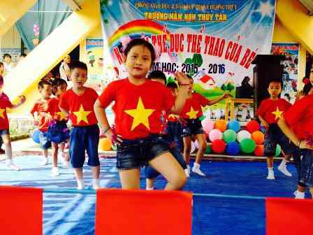 A correr por la salud en el Día Olímpico en Vietnam ảnh 1 A correr por la salud en el Día Olímpico en Vietnam ảnh 1