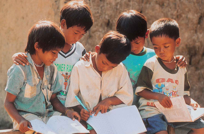 Malasia: 300 mil niños refugiados no tienen acceso a escuelas públicas ảnh 1 Malasia: 300 mil niños refugiados no tienen acceso a escuelas públicas ảnh 1