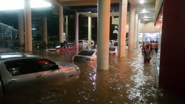 Filipinas: Más de mil 300 personas evacuadas por inundaciones ảnh 1 Filipinas: Más de mil 300 personas evacuadas por inundaciones ảnh 1