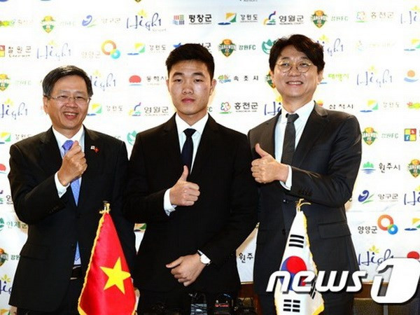 Futbolista vietnamita se estrena en el club sudcoreano Gangwon FC ảnh 1 Futbolista vietnamita se estrena en el club sudcoreano Gangwon FC ảnh 1