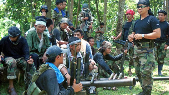 Abu Sayyaf libera a dos marineros sudcoreanos secuestrados en Filipinas ảnh 1