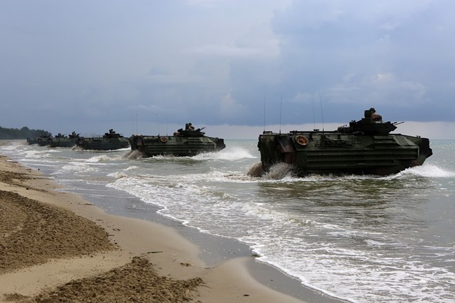 Realizan Malasia y Estados Unidos maniobra naval ảnh 1 Realizan Malasia y Estados Unidos maniobra naval ảnh 1
