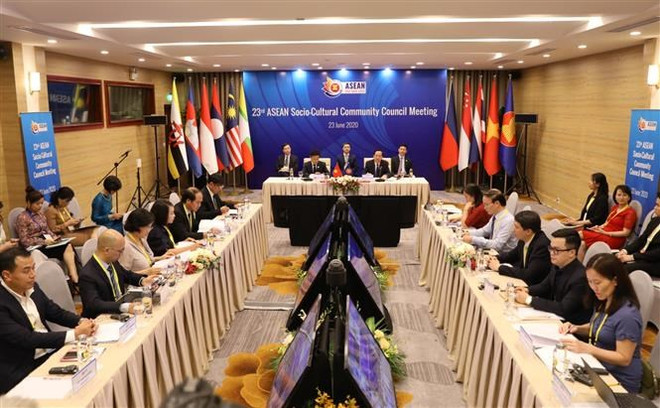 [Foto] 23 Reunión del Consejo de la Comunidad Sociocultural de la ASEAN ảnh 4