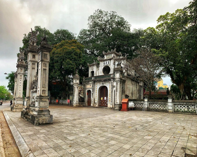 [Foto] Cierran icónicos sitios turísticos de Hanoi por COVID-19 ảnh 8