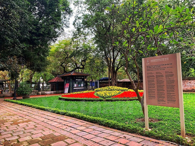 [Foto] Cierran icónicos sitios turísticos de Hanoi por COVID-19 ảnh 1