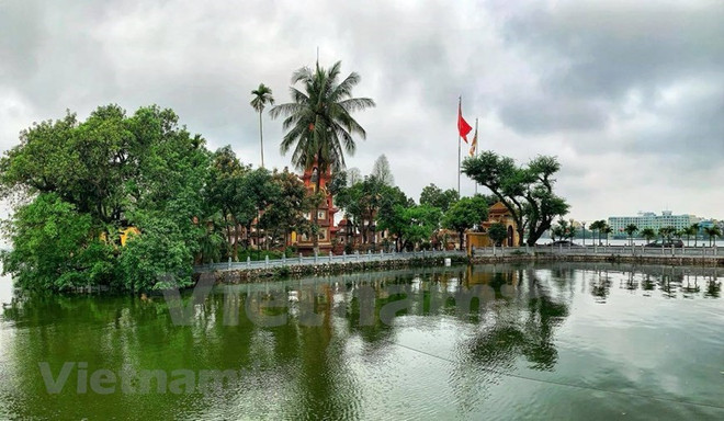 [Foto] Cierran icónicos sitios turísticos de Hanoi por COVID-19 ảnh 7
