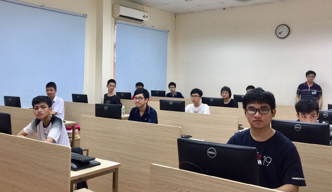 Ganan siete estudiantes vietnamitas medallas de plata en Olimpiada de Informática de Asia 2019 ảnh 1