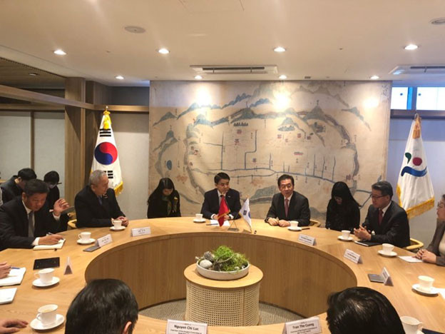 Hanoi busca impulsar la cooperación con Seúl ảnh 1 Hanoi busca impulsar la cooperación con Seúl ảnh 1