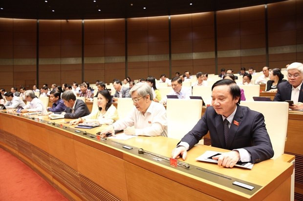 Releva Parlamento de Vietnam a ministra de Salud de su cargo ảnh 1