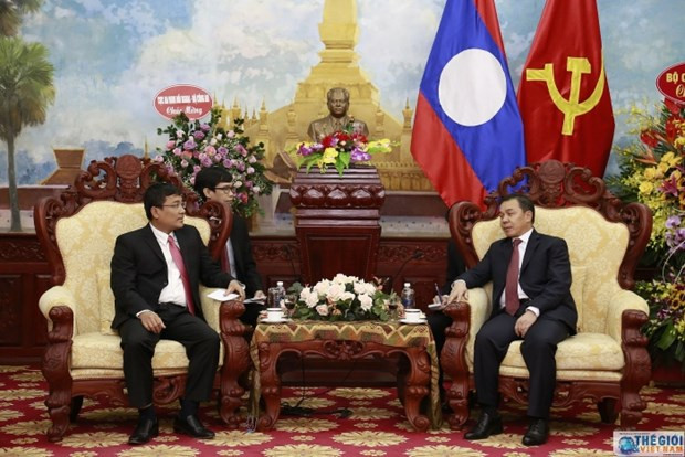 Cancillería de Vietnam felicita a diplomáticos de Laos por su Día Nacional ảnh 1 Cancillería de Vietnam felicita a diplomáticos de Laos por su Día Nacional ảnh 1