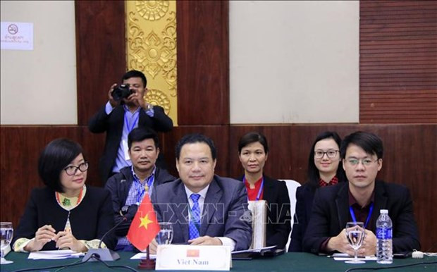 Vietnam asiste a reunión de ASEAN sobre protección social de niños vulnerables ảnh 1 Vietnam asiste a reunión de ASEAN sobre protección social de niños vulnerables ảnh 1