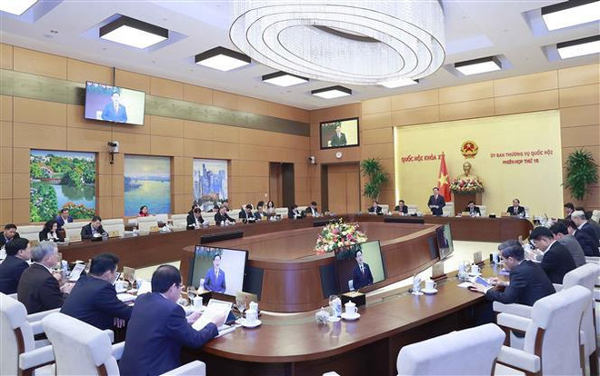Comité Permanente del Parlamento vietnamita inaugura su 18ª sesión ảnh 2 Comité Permanente del Parlamento vietnamita inaugura su 18ª sesión ảnh 2