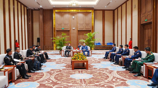 Guardia Costera de Vietnam impulsan cooperación con fuerzas de Indonesia y Camboya ảnh 1 Guardia Costera de Vietnam impulsan cooperación con fuerzas de Indonesia y Camboya ảnh 1