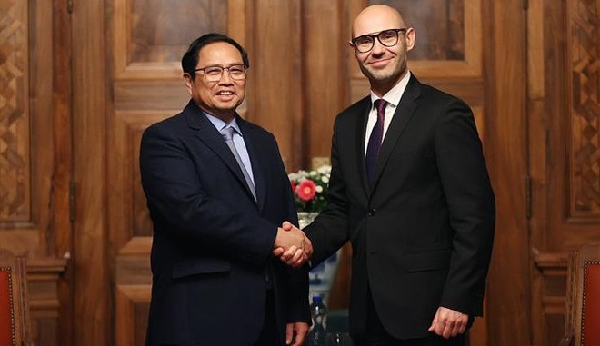 Premier vietnamita se reúne con secretario general de la Corte Permanente de Arbitraje ảnh 1 Premier vietnamita se reúne con secretario general de la Corte Permanente de Arbitraje ảnh 1