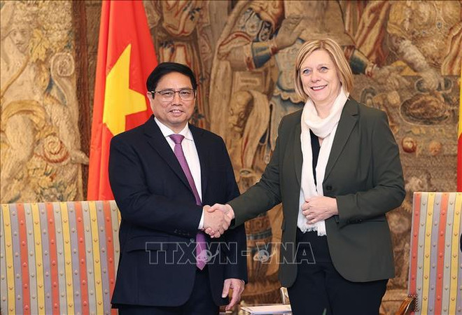 Primer ministro de Vietnam se reúne con presidenta de Cámara de Representantes de Bélgica ảnh 1 Primer ministro de Vietnam se reúne con presidenta de Cámara de Representantes de Bélgica ảnh 1