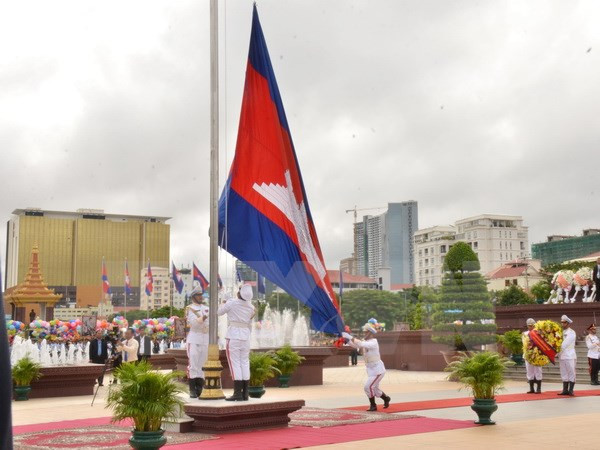 Camboya celebra aniversario 64 del Día de la Independencia ảnh 1 Camboya celebra aniversario 64 del Día de la Independencia ảnh 1