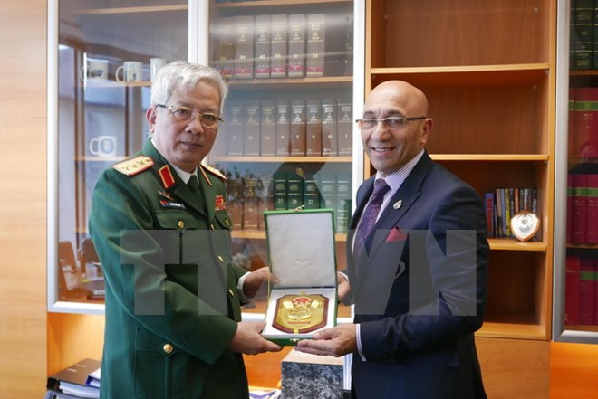 Vietnam y Nueva Zelanda profundizan lazos en defensa ảnh 1 Vietnam y Nueva Zelanda profundizan lazos en defensa ảnh 1