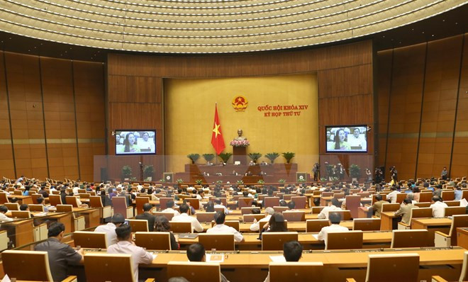 Parlamento vietnamita continúa debates sobre asuntos socioeconómicos ảnh 1 Parlamento vietnamita continúa debates sobre asuntos socioeconómicos ảnh 1
