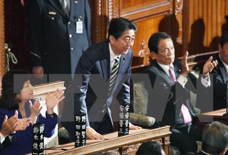 Dirigentes vietnamitas felicitan a líderes japoneses por sus reelecciones ảnh 1 Dirigentes vietnamitas felicitan a líderes japoneses por sus reelecciones ảnh 1