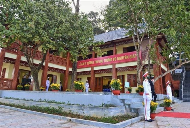 Organizan diversas actividades para celebrar natalicio del legendario General Vo Nguyen Giap ảnh 2 Organizan diversas actividades para celebrar natalicio del legendario General Vo Nguyen Giap ảnh 2