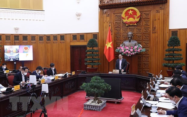 Premier vietnamita pide invertir en infraestructuras estratégicas de provincia de Tuyen Quang ảnh 1