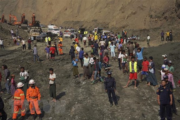 Myanmar acelera esfuerzos para buscar víctimas de deslizamientos de tierra en minas de jade ảnh 1 Myanmar acelera esfuerzos para buscar víctimas de deslizamientos de tierra en minas de jade ảnh 1